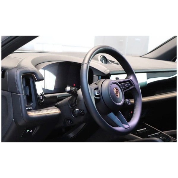 Porsche Cayenne E-Hybrid Luxury SUV – Modena Motors GmbH