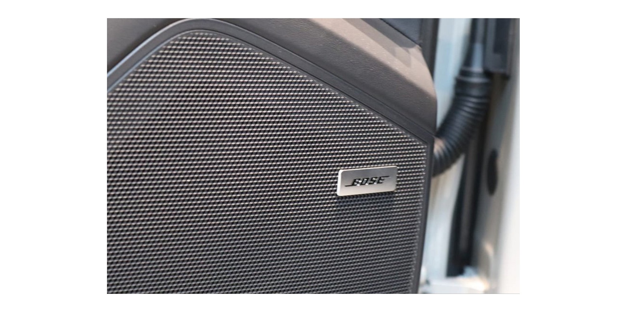 Porsche Cayenne E-Hybrid Luxury SUV – Modena Motors GmbH