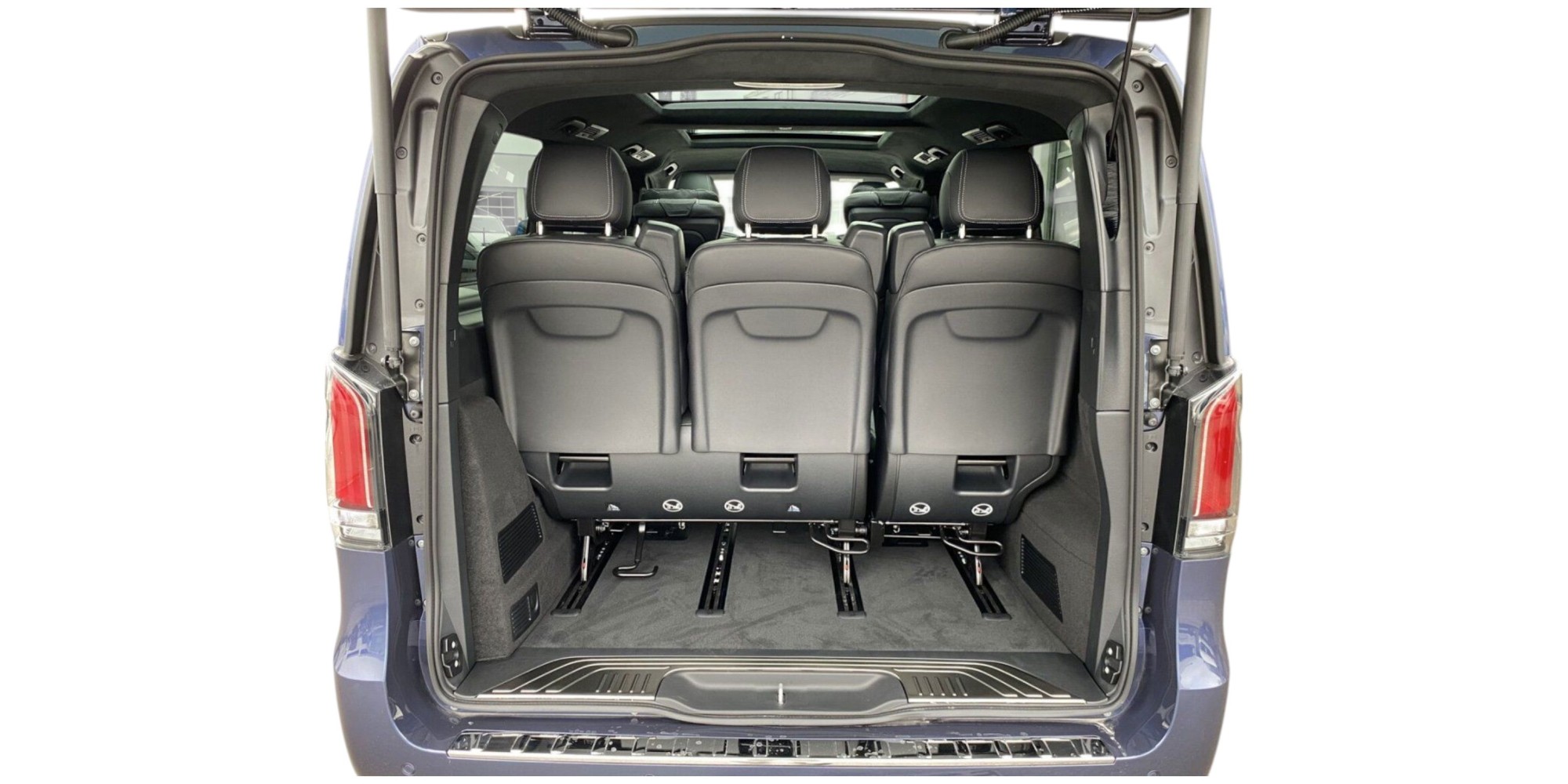 Mercedes-Benz V300d | Premium People Carrier