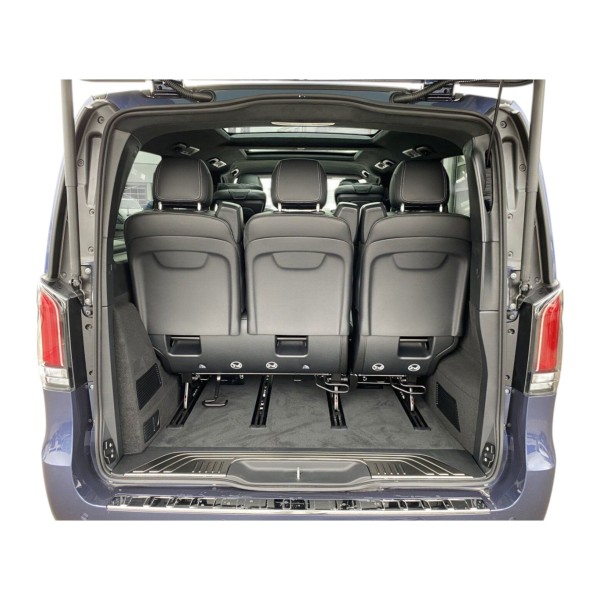 Mercedes-Benz V300d | Premium People Carrier