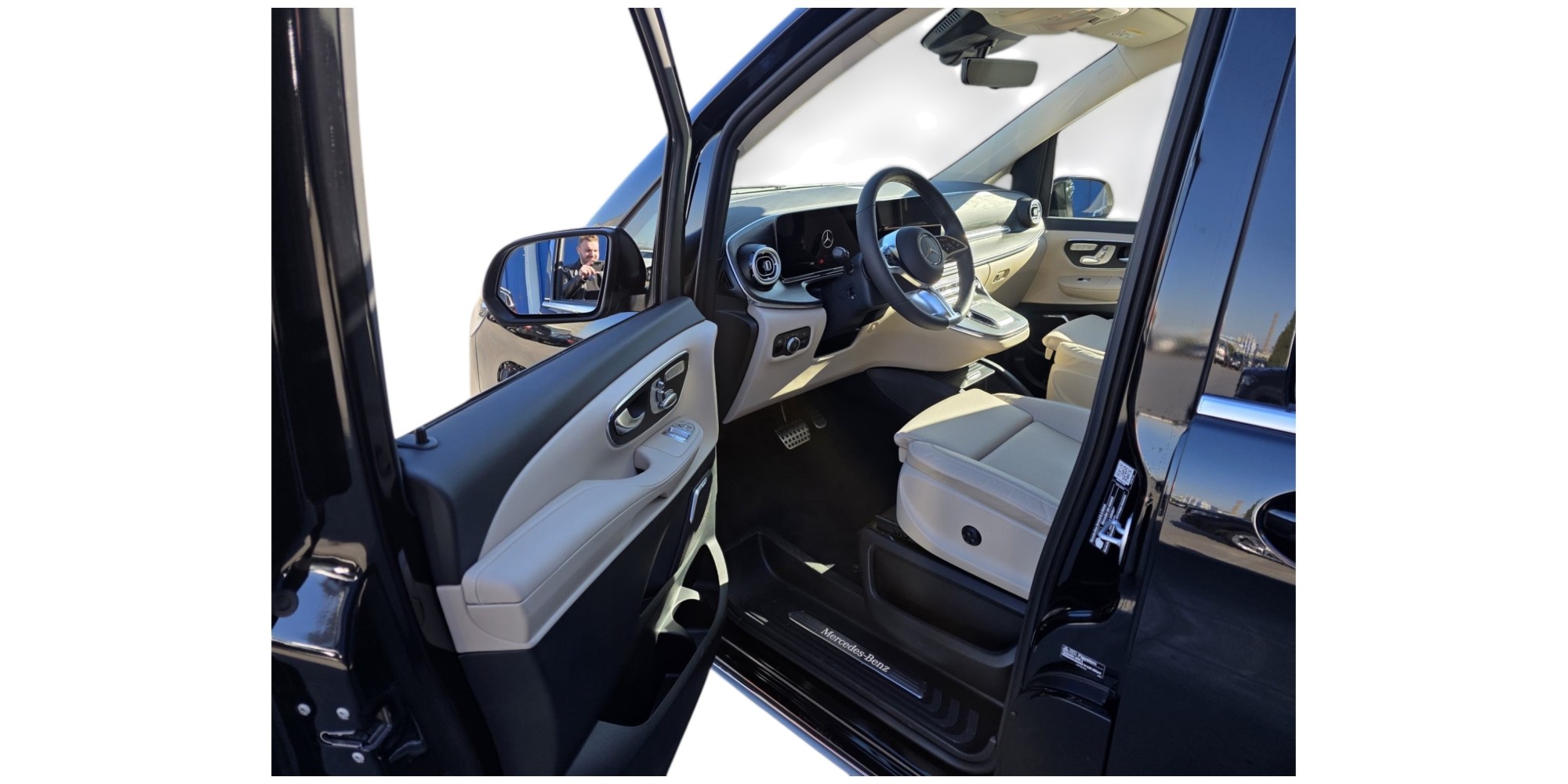 Mercedes-Benz V300d | Premium People Carrier