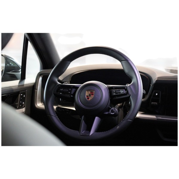 Porsche Cayenne E-Hybrid Luxury SUV – Modena Motors GmbH