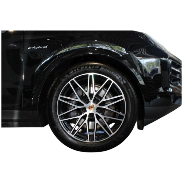 Porsche Cayenne Coupe E-Hybrid | Luxury SUV