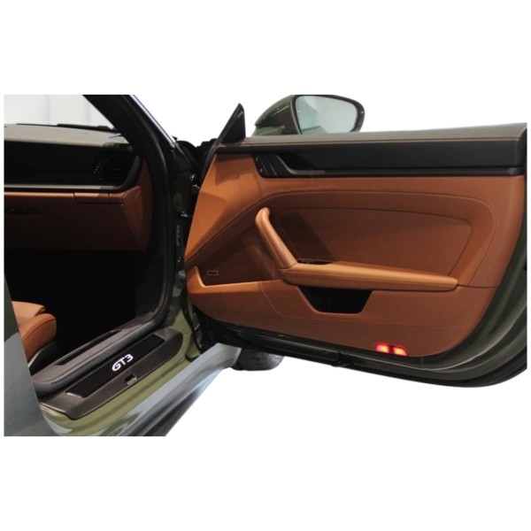 Porsche 911 992 GT3 Touring – Pure Driving Passion