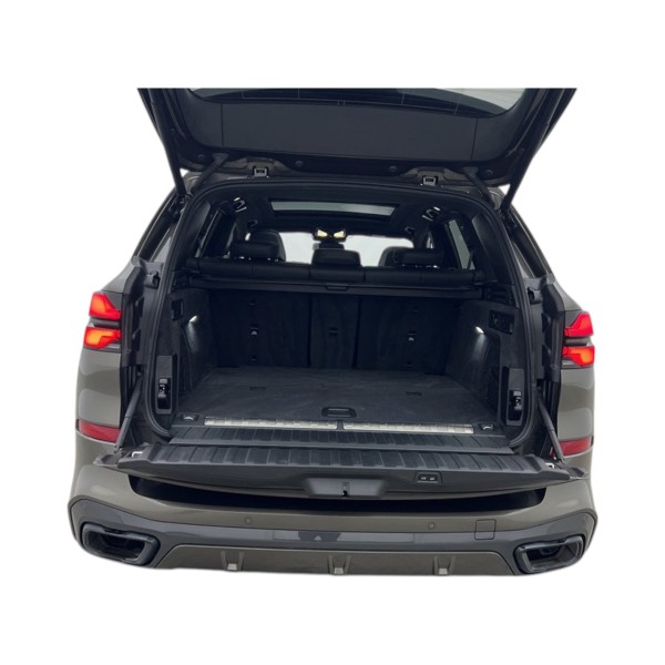 BMW X5 xDrive50e M Sport Plug In Hybrid Modena Motors