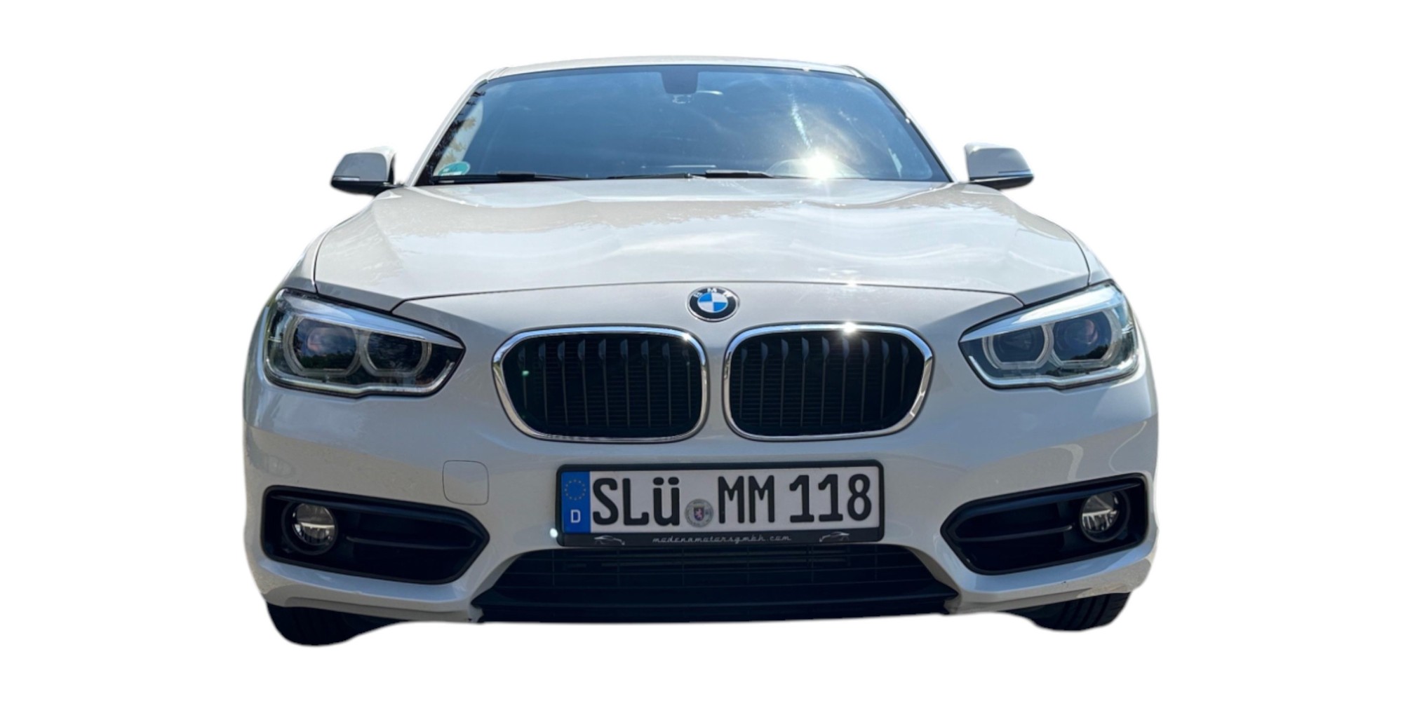 BMW 118d Sport Line | Stylish and Efficient Hatchback