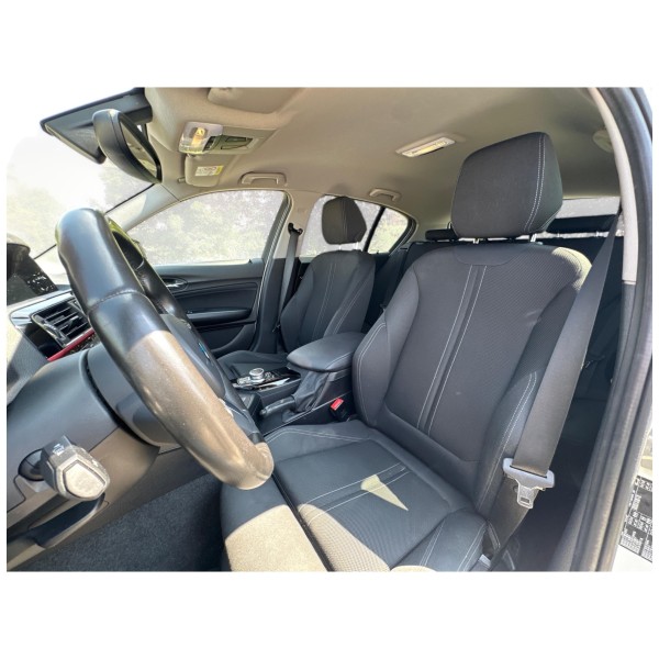 BMW 118d Sport Line | Stylish and Efficient Hatchback