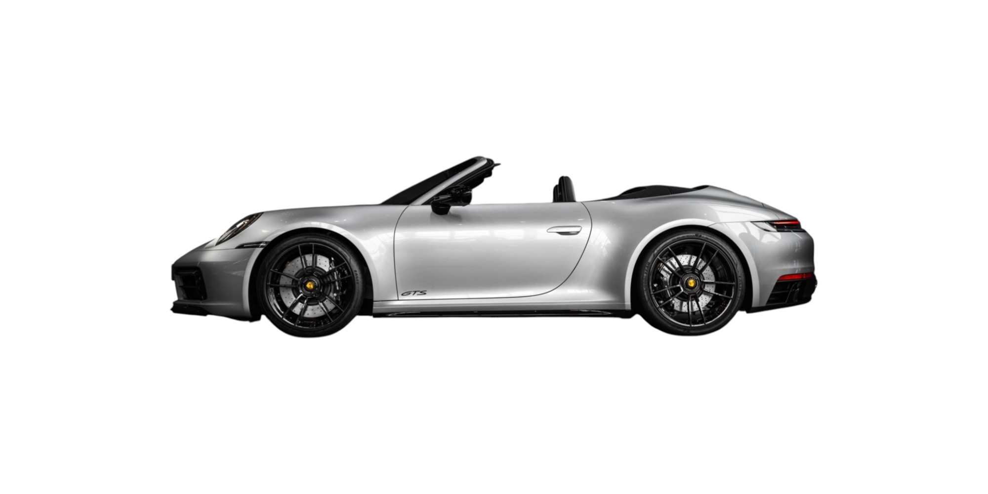 Porsche 911 992 GTS Cabrio – Potenza e Libertà di Guida