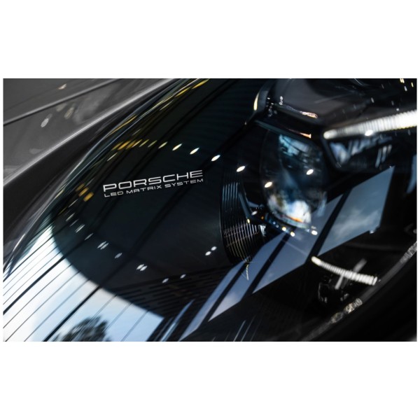 Porsche 911 992 GTS Cabrio – Potenza e Libertà di Guida