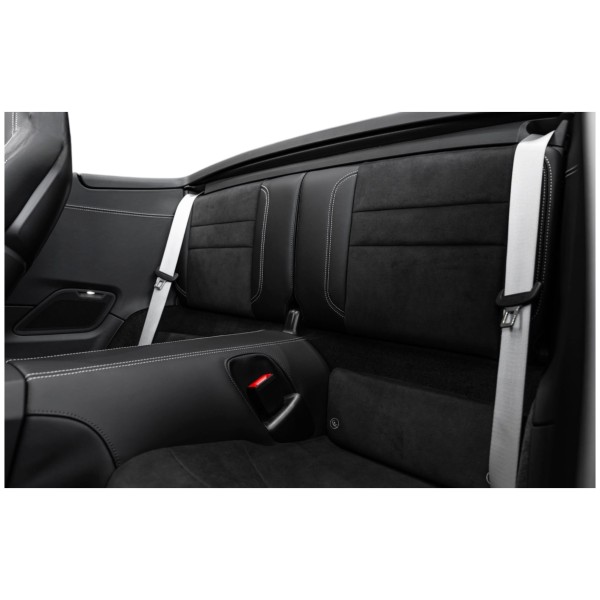 Porsche 911 992 GTS Cabrio – Potenza e Libertà di Guida