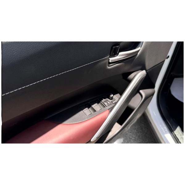 Toyota Corolla Crossover 1.8L Hybrid GCC MY2025