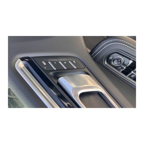 Porsche Macan S – Performance & Elegance | Buy Now