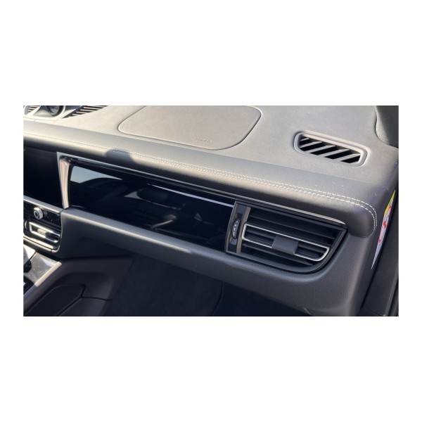 Porsche Macan S – Performance & Elegance | Buy Now