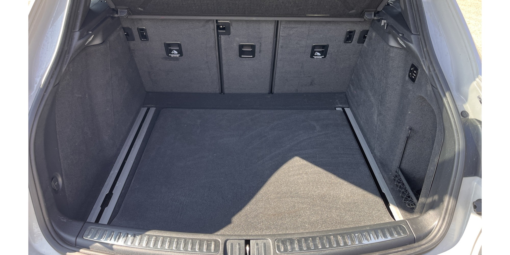 Porsche Macan S – Performance & Elegance | Buy Now