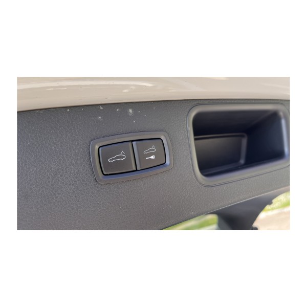 Porsche Macan S – Performance & Elegance | Buy Now