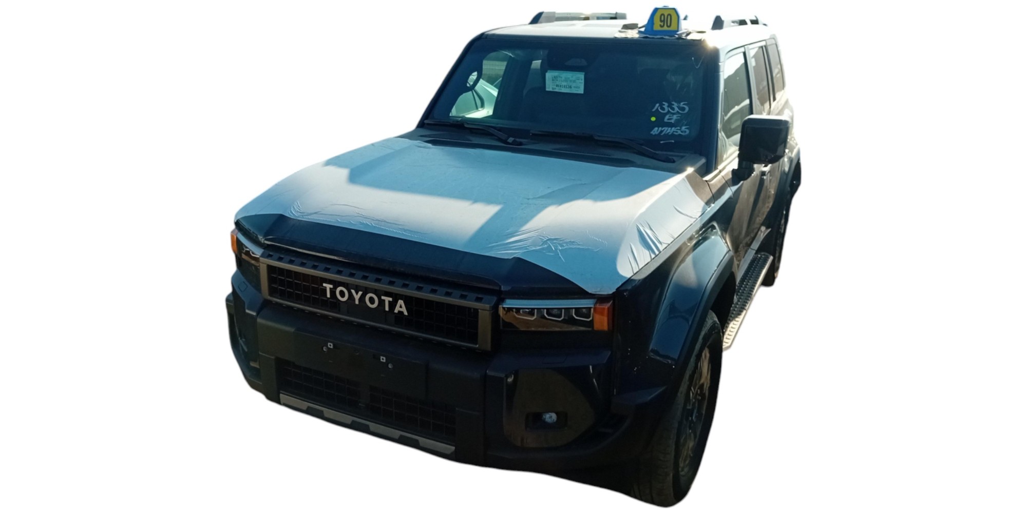 Toyota Land Cruiser 2.8 D 4WD – Rugged SUV for Any Terrain