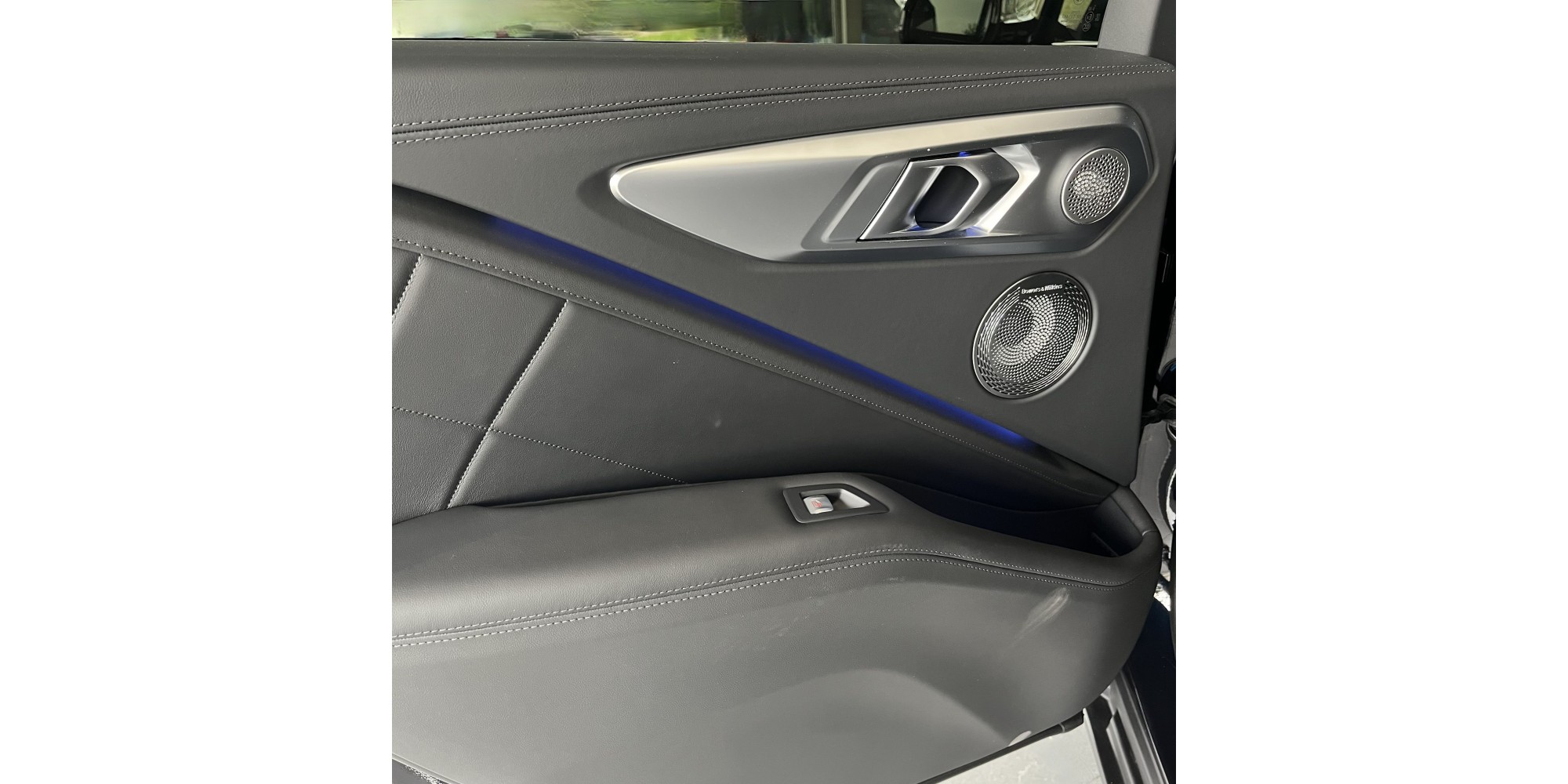 BMW XM | Save 14% | Ultimate Driving Machine