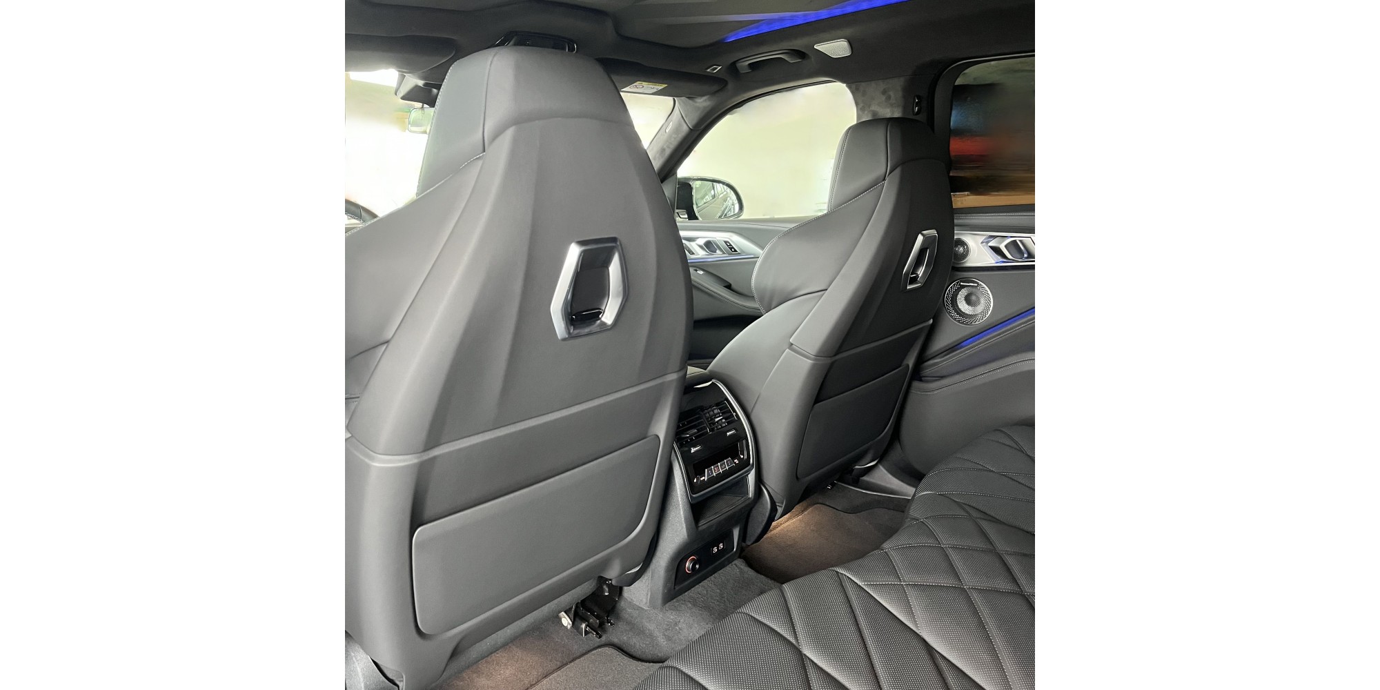 BMW XM | Save 14% | Ultimate Driving Machine