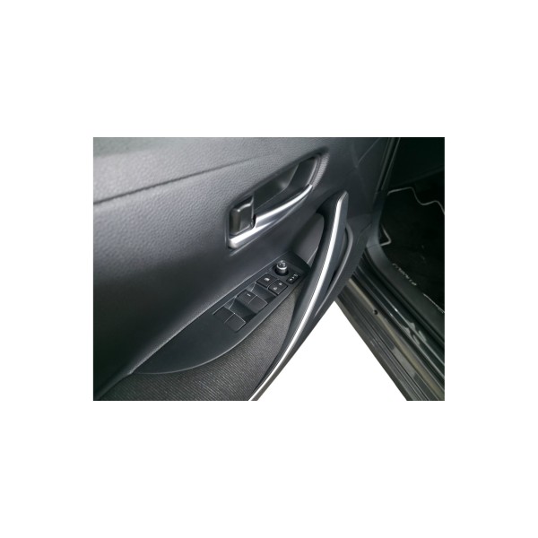 Toyota Corolla Hybrid – Business & Efficiency | Buy Now