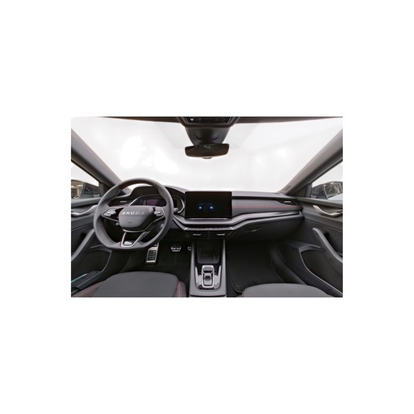 Skoda Octavia Combi RS 2.0 TSI DSG – Sporty & Spacious