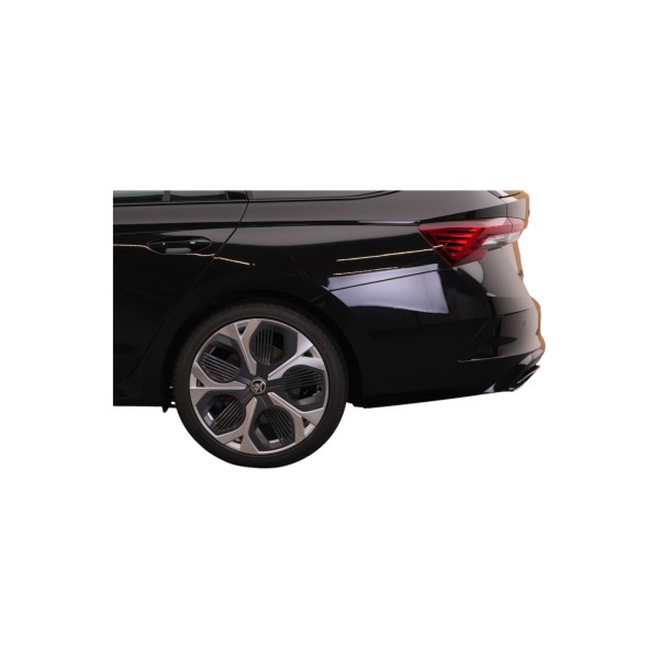 Skoda Octavia Combi RS 2.0 TSI DSG – Sporty & Spacious