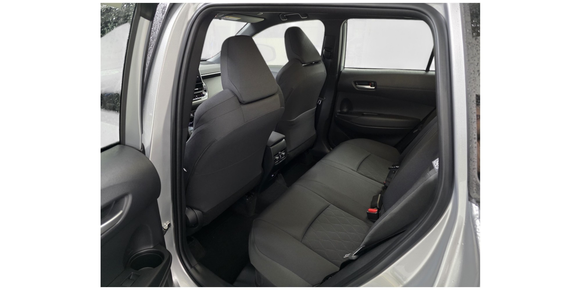 Toyota Corolla Cross Hybrid – Efficiency & Comfort | Buy Now