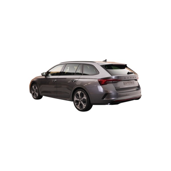 Skoda Octavia Combi RS 2.0 TSI DSG – Sporty & Spacious