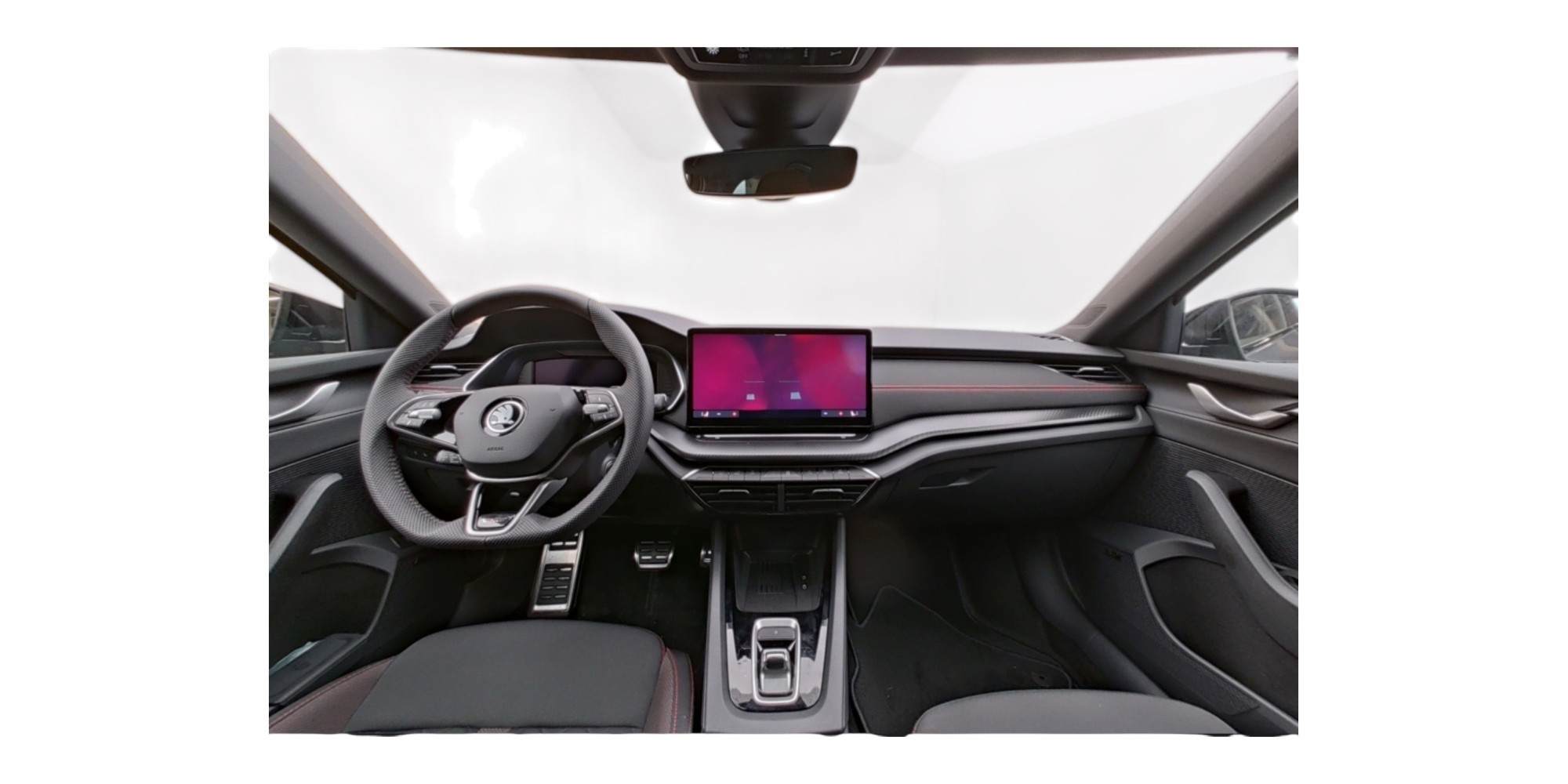 Skoda Octavia Combi RS 2.0 TSI DSG – Sporty & Spacious