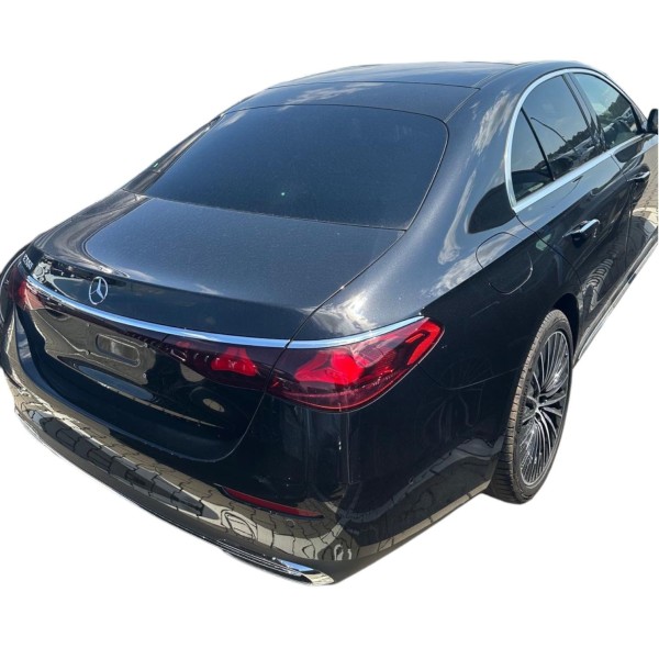 Mercedes-Benz E 200 | Sophisticated Executive Sedan