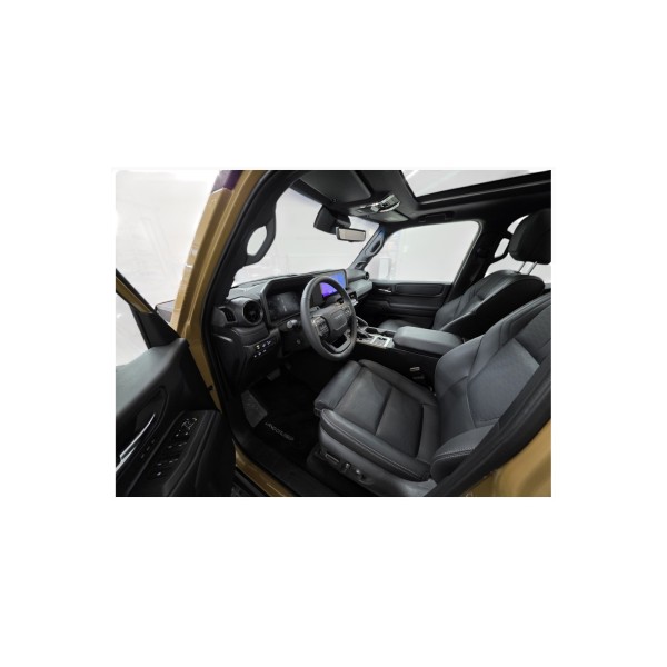 Toyota Land Cruiser 250 First Edition – Power & Off-Road Mastery