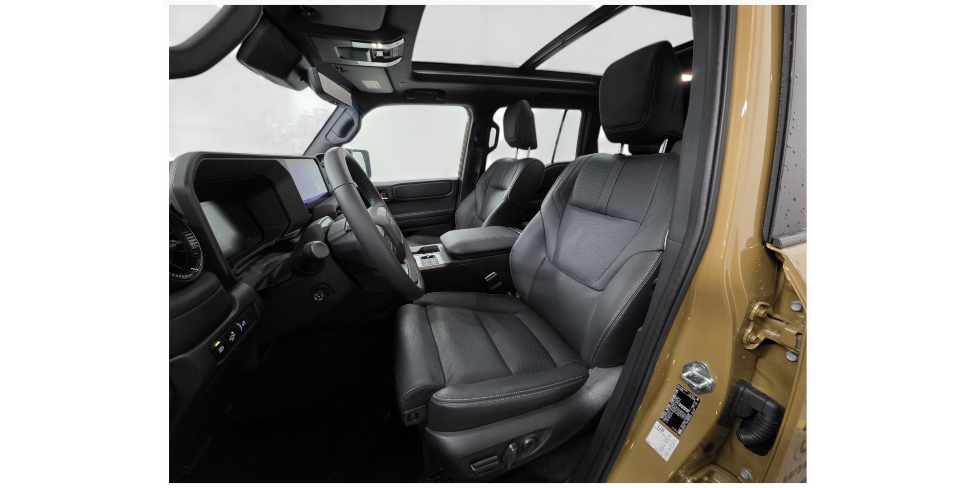 Toyota Land Cruiser 250 First Edition – Power & Off-Road Mastery