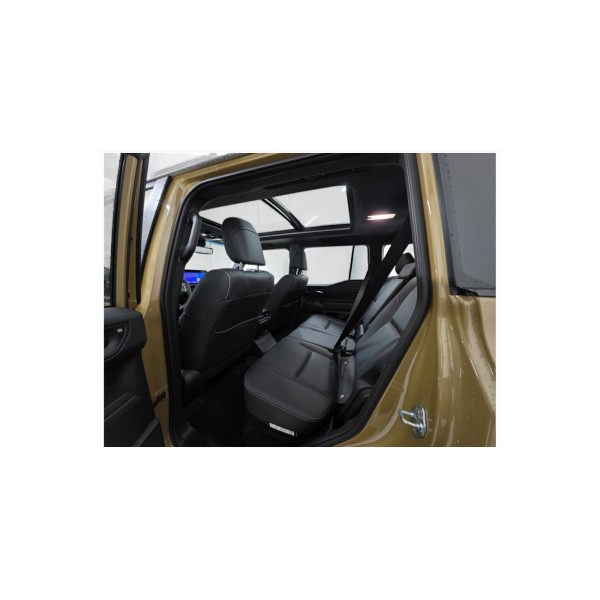 Toyota Land Cruiser 250 First Edition – Power & Off-Road Mastery