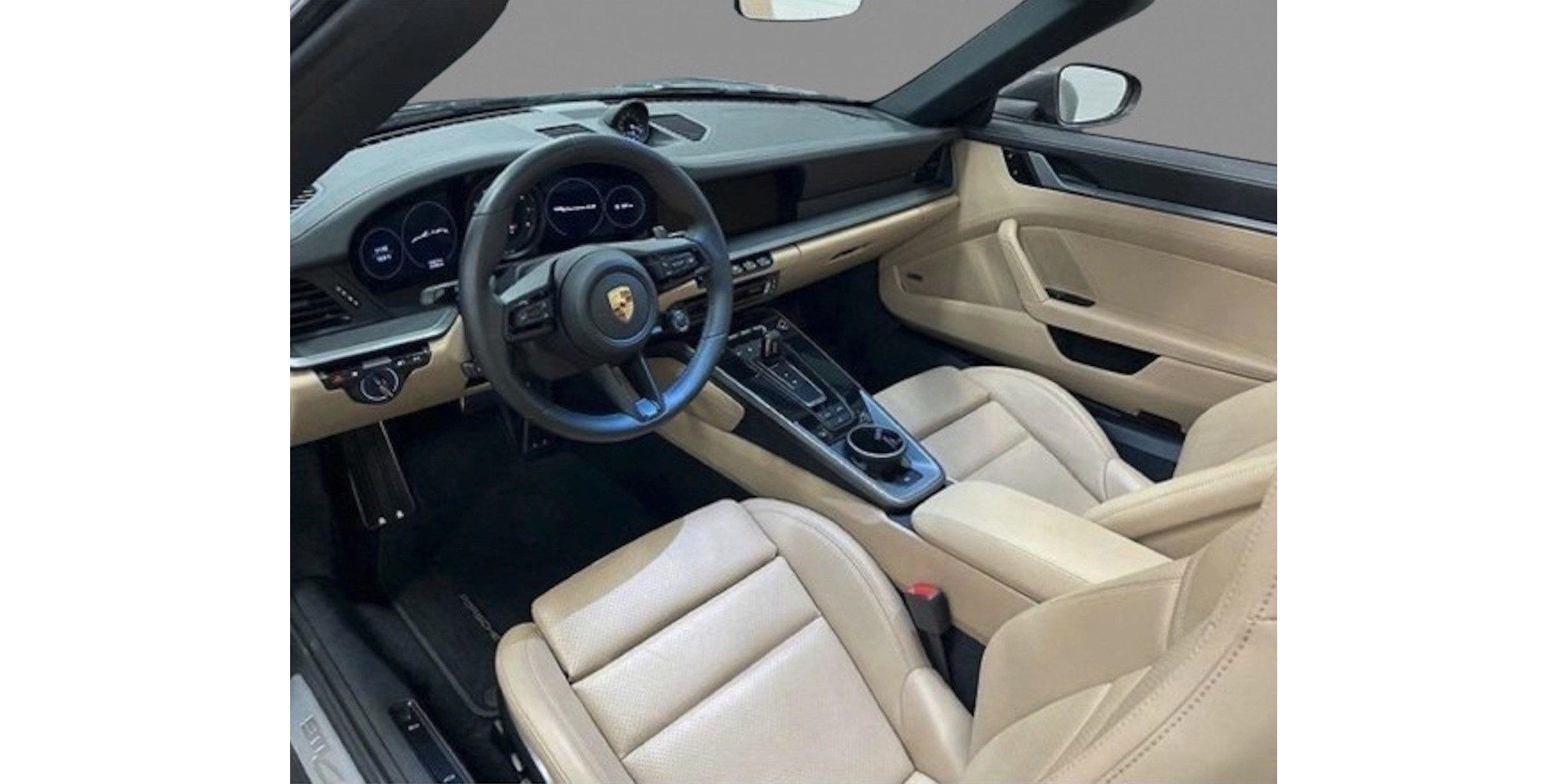 Porsche 911 992 Cabrio 4S | Open-Top Performance